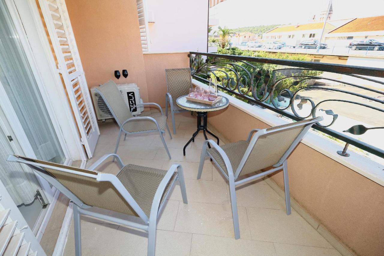 Apartmani Kike Makarska Esterno foto