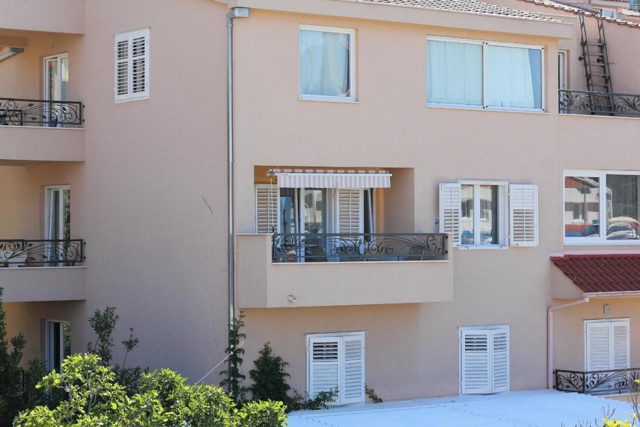 Apartmani Kike Makarska Esterno foto